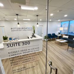 Pittsburgh Skin Dermatology And Mohs Surgery - 5750 Centre Ave, Suite 300: Entry / Waiting Area