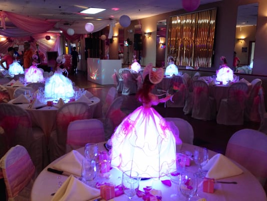 Extra Super Restaurant by null