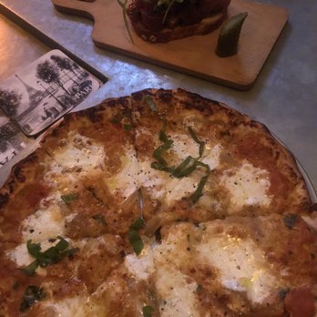 Big Tiny - Le Classique pizza and tuna tartare - Wine Bars Near Me - Brooklyn, New York