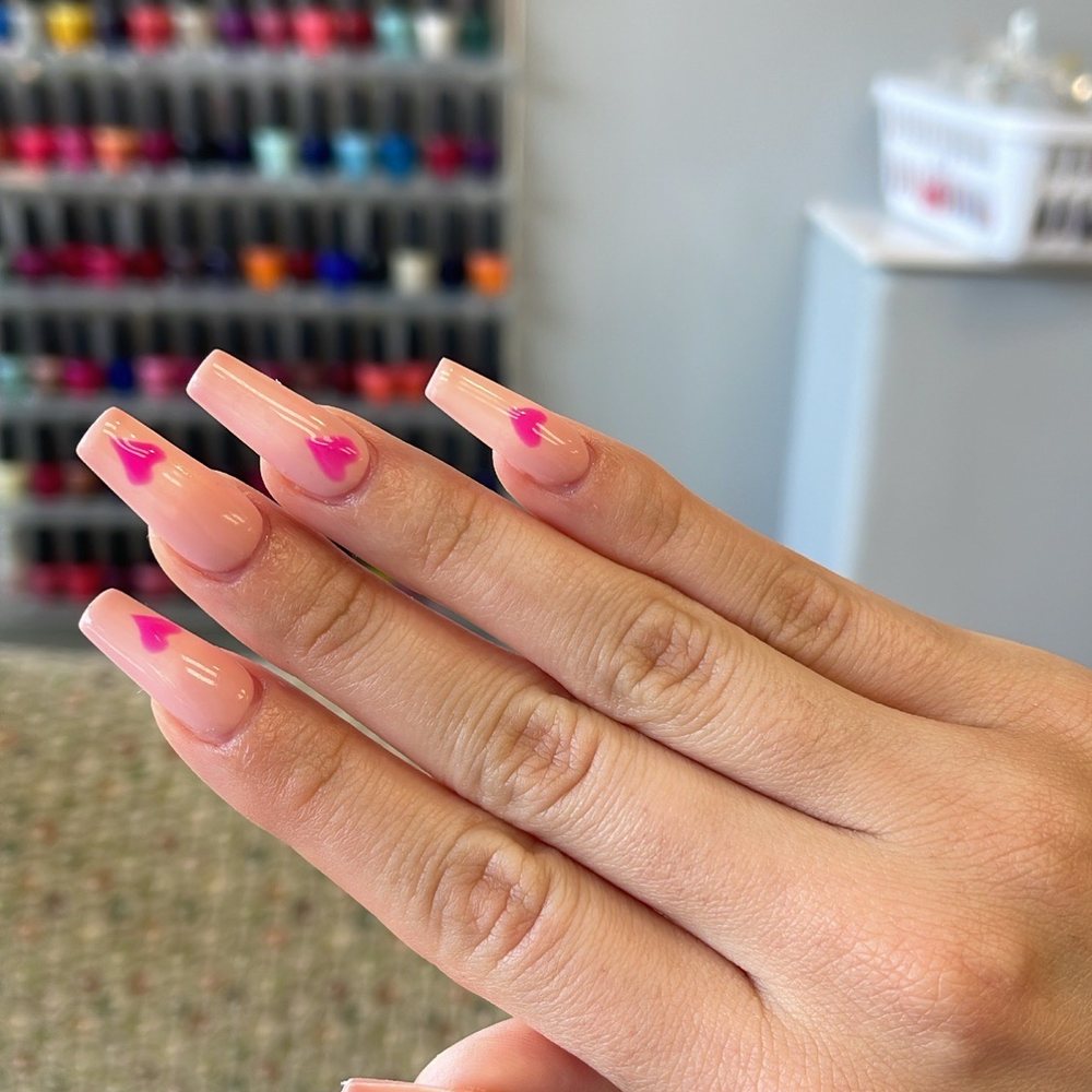 Four Seasons Nail Bar - nails by Tammy! - Nail Salons Near Me - El Segundo, California