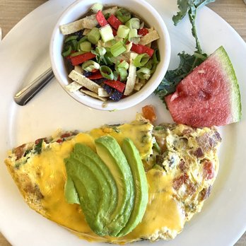 Red Rock Cafe - Omelet plate - Breakfast & Brunch Near Me - Sedona, Arizona Red Rock Cafe - Omelet plate - Breakfast & Brunch Near Me - Sedona, Arizona
