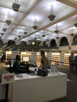 BEVERLY HILLS PUBLIC LIBRARY | 156 Photos & 203 Reviews | 444 N Rexford