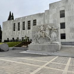 Oregon State Capitol - Friday, August 21, 2026