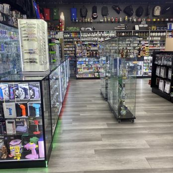 Smokers Boutique - Tobacco Shops Near Me - Upland, California