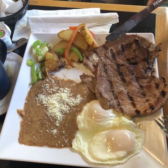 Hector's Mariscos - Steak and eggs - Seafood Near Me - Chula Vista, California