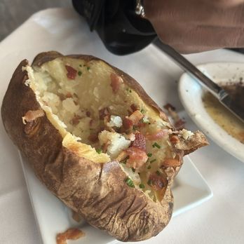Ruth's Chris Steak House - Largest baked potato I've ever seen - Steakhouses Near Me - El Paso, Texas Ruth's Chris Steak House - Largest baked potato I've ever seen - Steakhouses Near Me - El Paso, Texas