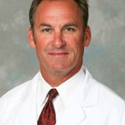 David R Hackley, MD - A specialist in sports medicine, Dr. Hackley has twenty years of experience at Torrey Pines Orthopedics.