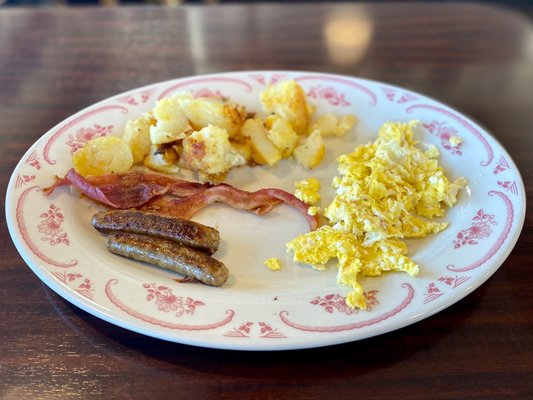 Henri's Cafe by null