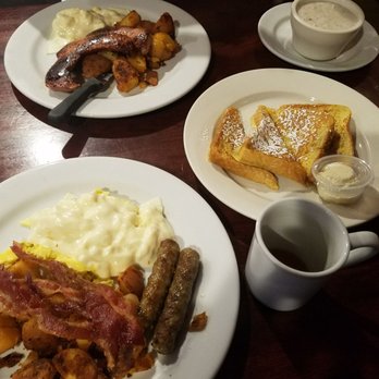 April's Pub & Grill - American Near Me - Lynn, Massachusetts April's Pub & Grill - American Near Me - Lynn, Massachusetts