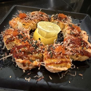 Miso Phat Sushi Lahaina - Sushi Bars Near Me - Lahaina, Hawaii Miso Phat Sushi Lahaina - Sushi Bars Near Me - Lahaina, Hawaii