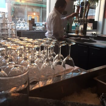Scales & Shells - Seafood Near Me - Newport, Rhode Island