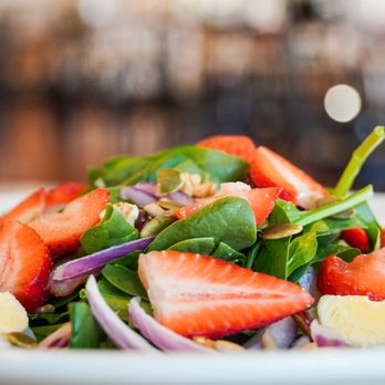 Wildberries - Spinach Strawberry salad - Breakfast & Brunch Near Me - Mesa, Arizona