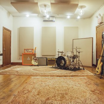 Degraw Sound - Recording & Rehearsal Studios Near Me - Brooklyn, New York