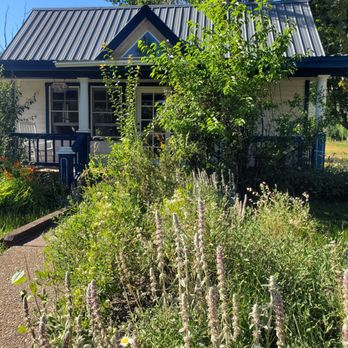Apple Orchard Inn - My husband and I stayed in the Red Baron cottage. - Bed & Breakfast Near Me - Durango, Colorado