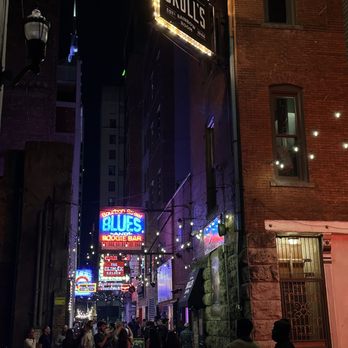 Printer's Alley - Landmarks & Historical Buildings Near Me - Nashville, Tennessee Printer's Alley - Landmarks & Historical Buildings Near Me - Nashville, Tennessee