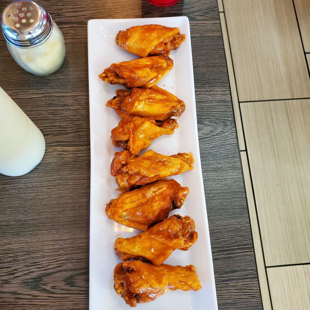 Pizza Bro's - Hot buffalo chicken wings - Pizza Near Me - Visalia, California Pizza Bro's - Hot buffalo chicken wings - Pizza Near Me - Visalia, California