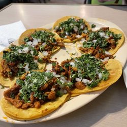 El Zarape - Al pastor tacos