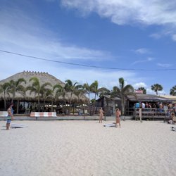 Pci bar and grill beach bar, the best beach bar on St pete beach, postcard Inn, St pete beach, Tampa Bay