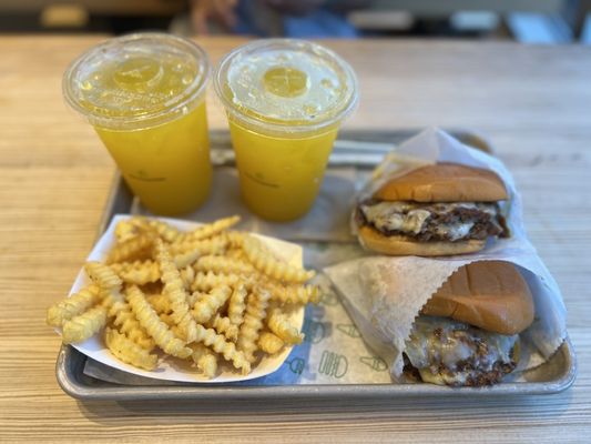 Shake Shack Westfield UTC by null