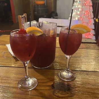 Latin Burger Grill - Sangria - Barbeque Near Me - Río Grande, Puerto Rico Latin Burger Grill - Sangria - Barbeque Near Me - Río Grande, Puerto Rico