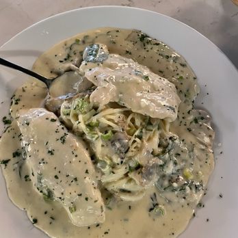Napoli's Italian - Italian Near Me - Midvale, Utah