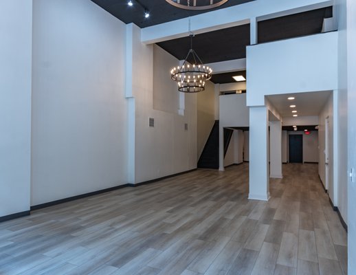 About - Contemporary-Chic
Epic Event Gallery. Inside the 3500-square-foot building, you are greeted by a contemporary-chic interior with vaulted ceilings and windows.  

Elegant
Can accommodate up to 90 people, making it the perfect spot for intimate small wedding and gatherings 

Historical meets Modern
 An urban retreat with a modern twist that can be considered a multi-functional blank canvas that is extremely customizable and ideal for a couple looking to envision their wedding day.