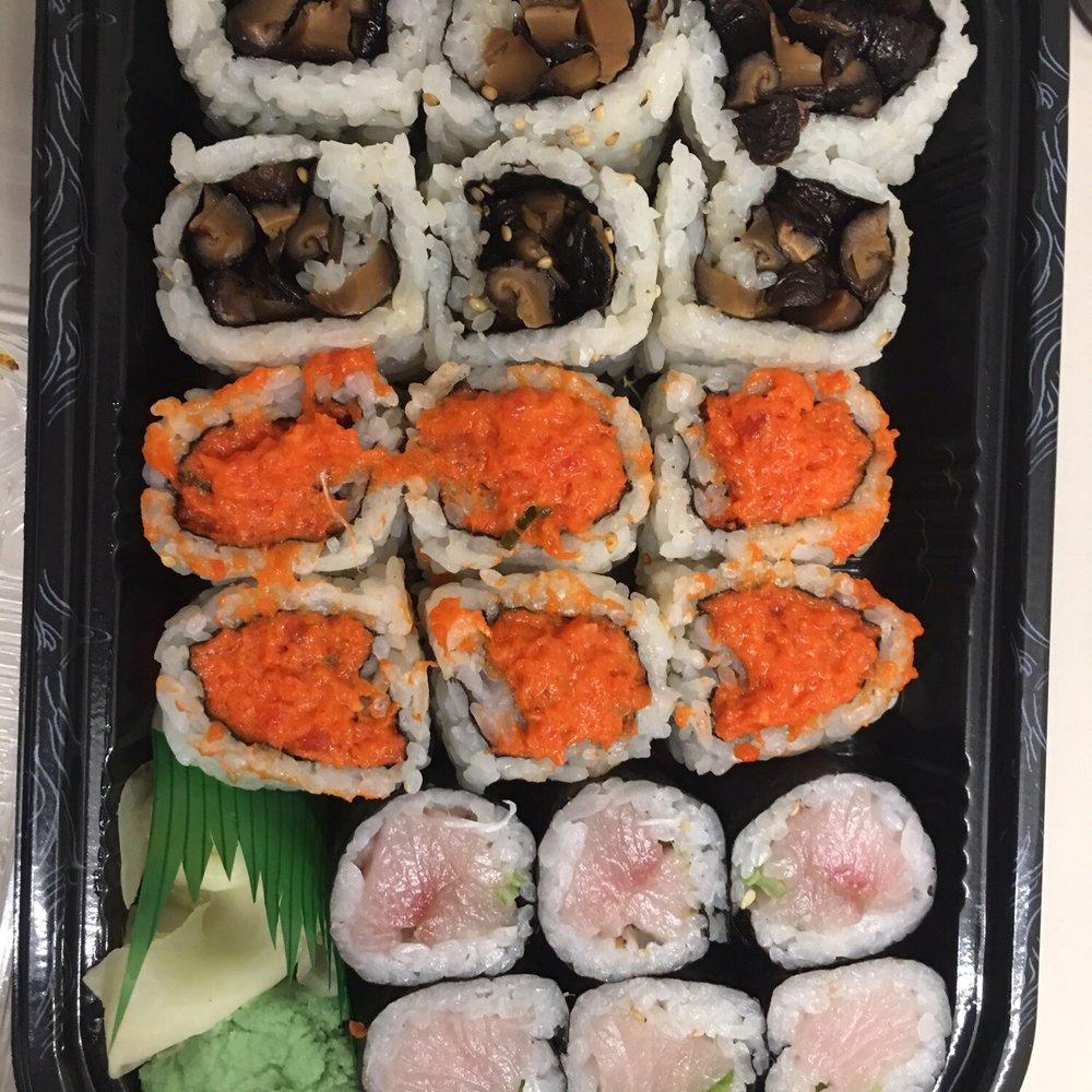 New Tokyo - Shiitake, spicy tuna, and yellowtail roll - Japanese Near Me - Fresh Meadows, New York New Tokyo - Shiitake, spicy tuna, and yellowtail roll - Japanese Near Me - Fresh Meadows, New York