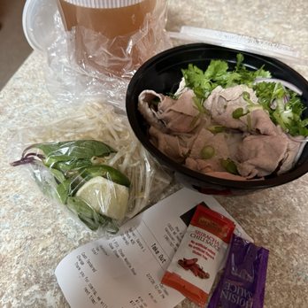 Pho 4 Seasons - #13, beef pho (to go) - Vietnamese Near Me - Vancouver, Washington