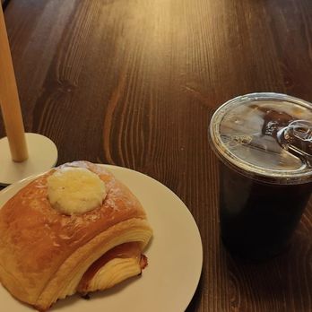 Oh La La - Bakeries Near Me - Pasadena, California