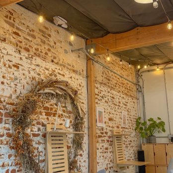 Corridor Flow - cozy interior, outlets everywhere - Coffee & Tea Near Me - Lomita, California