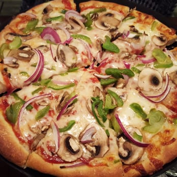 Lorenzo's Pizzeria - Mushrooms onion and green pepper - Pizza Near Me - Oberlin, Ohio Lorenzo's Pizzeria - Mushrooms onion and green pepper - Pizza Near Me - Oberlin, Ohio