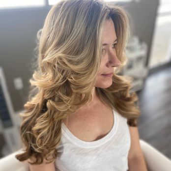 Blo Blow Dry Bar - Hair Stylists Near Me - New Orleans, Louisiana Blo Blow Dry Bar - Hair Stylists Near Me - New Orleans, Louisiana