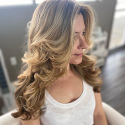 Blo Blow Dry Bar