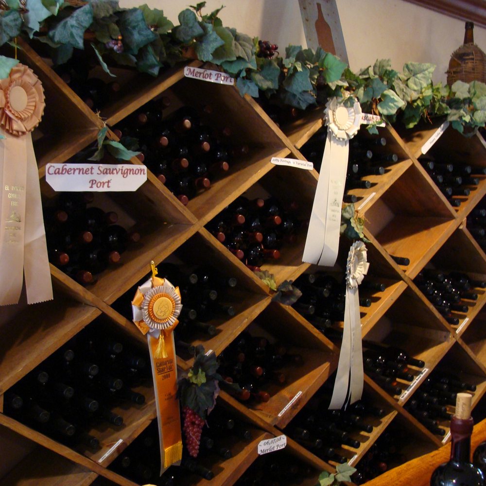 Findleton Estate & Winery - a display of wine bottles - Wineries Near Me - Camino, California Findleton Estate & Winery - a display of wine bottles - Wineries Near Me - Camino, California