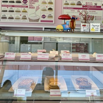 Patty's Cakes and Desserts - Sweets on display - Bakeries Near Me - Fullerton, California Patty's Cakes and Desserts - Sweets on display - Bakeries Near Me - Fullerton, California