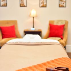 Urban Essentials Massage & Wellness