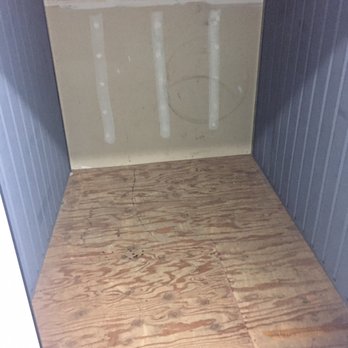 Extra Space Storage - Nice and clean 5 x 7 storage unit. Price advertised is what you get. Customer service was very friendly and answers all your questions. - Self Storage Near Me - Cerritos, California