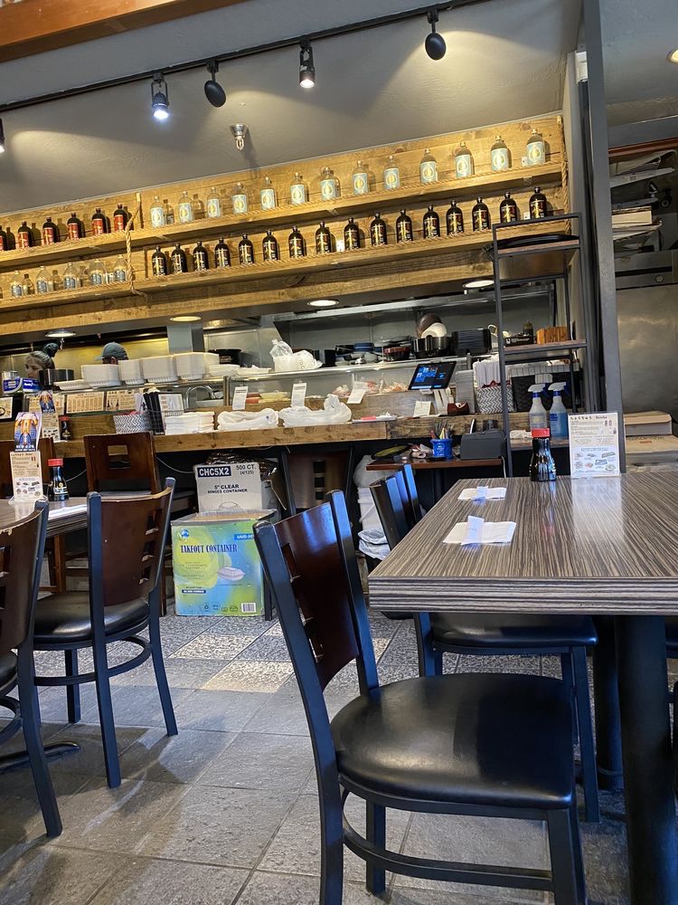 Dan Izakaya Restaurant