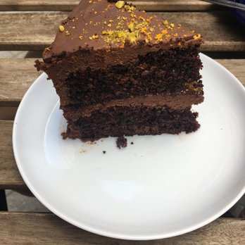 The Little Big Café - Chocolate cake - Breakfast & Brunch Near Me - Madrid, M The Little Big Café - Chocolate cake - Breakfast & Brunch Near Me - Madrid, M