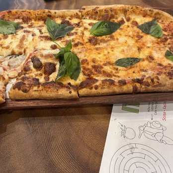 Cotto E Crudo Enoteca - Margherita Pizza - Italian Near Me - Houston, Texas Cotto E Crudo Enoteca - Margherita Pizza - Italian Near Me - Houston, Texas