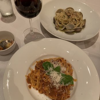 Luce - Tagliatelle bolognese and linguine with clams in white wine sauce - Italian Near Me - Charlotte, North Carolina
