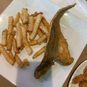 Crab Boat - Fried Whiting Fish (2 pcs) w Fries - Seafood Near Me - Waldorf, Maryland