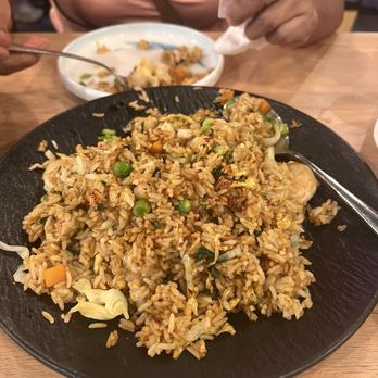 Xiaolong Dumpling - R1. Signature Fried Rice R1. - Szechuan Near Me - Houston, Texas Xiaolong Dumpling - R1. Signature Fried Rice R1. - Szechuan Near Me - Houston, Texas