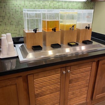Hyatt Place Chicago/Hoffman Estates - March 2021 breakfast 6:30-8:30 - Hotels Near Me - Hoffman Estates, Illinois Hyatt Place Chicago/Hoffman Estates - March 2021 breakfast 6:30-8:30 - Hotels Near Me - Hoffman Estates, Illinois