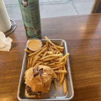 Thunder Bacon Burger - Thunder Classic Burger, Fries, Drink - Burgers Near Me - Tucson, Arizona Thunder Bacon Burger - Thunder Classic Burger, Fries, Drink - Burgers Near Me - Tucson, Arizona