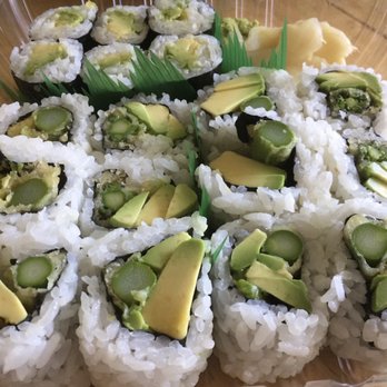 Hanamaru - Front to back: Asparacado roll and Avocado roll - Japanese Near Me - Sunnyvale, California Hanamaru - Front to back: Asparacado roll and Avocado roll - Japanese Near Me - Sunnyvale, California