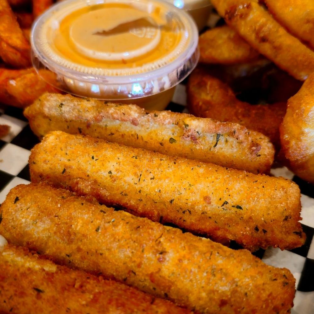 6ixty Wings - So good - Sports Bars Near Me - Georgina, Ontario