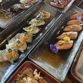 Hikari Sushi - Sushi Bars Near Me - Simi Valley, California