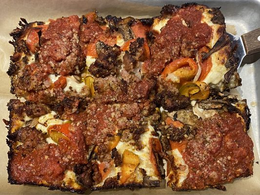 UNO Pizzeria & Grill by null