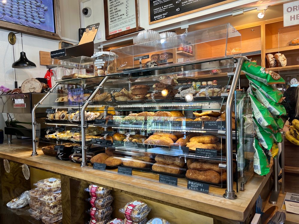 Cinderella Bakery & Cafe